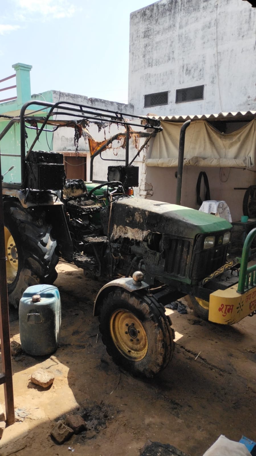 Two animals burnt, tractor and irrigation equipment burnt due to fire in tin shed