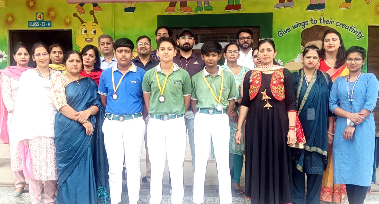 Medal winning students honored