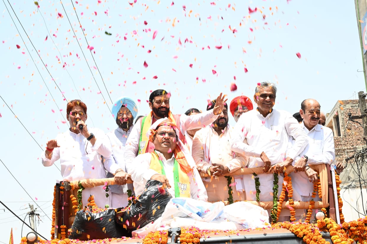 Chief Minister Saini changed the program and filed nominations at 11.15