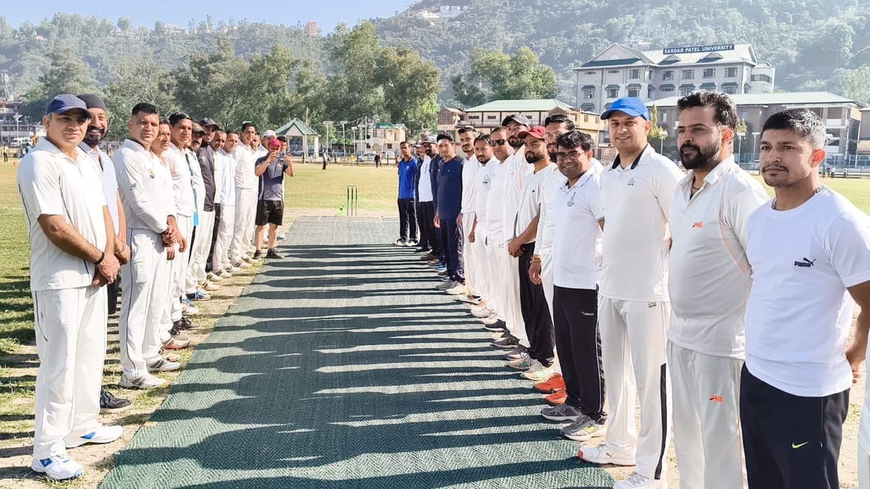 Cricket match draw played for voter awareness