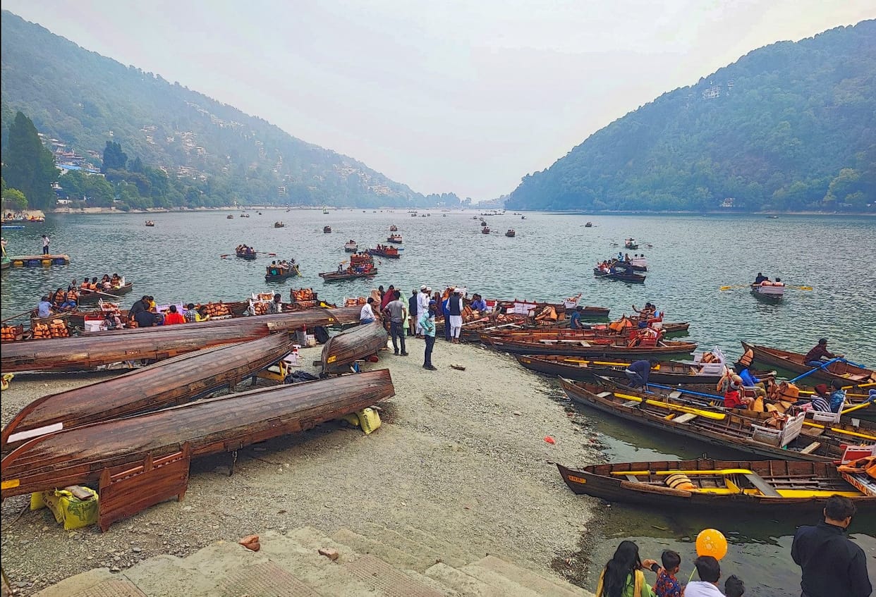 Naini lake's water level reached one feet 11 inches