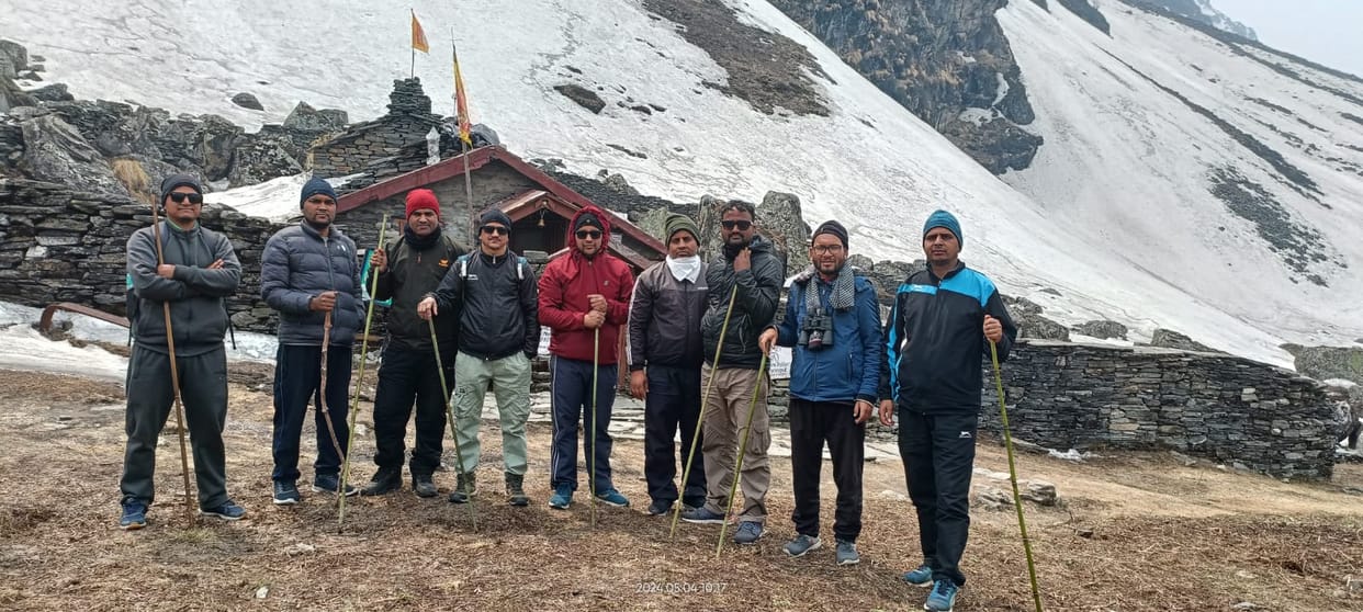 Forest fire haze reaches Pindari Glacier