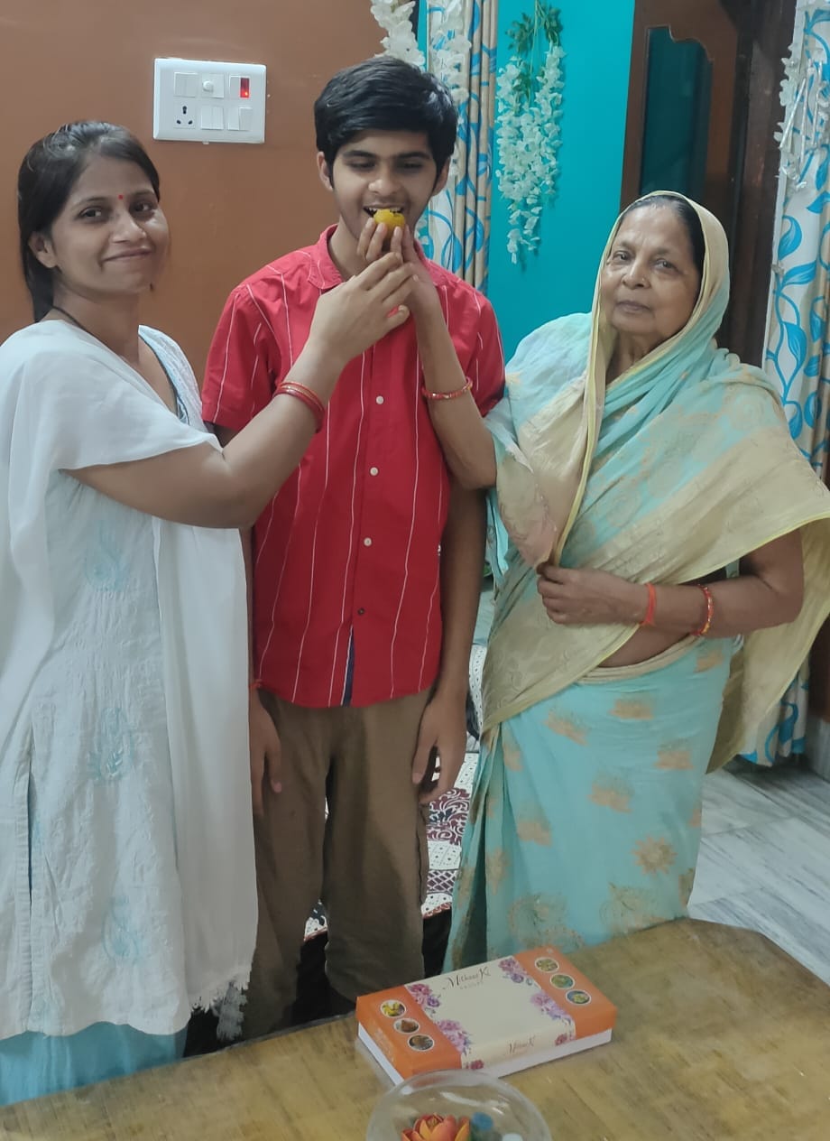 Topper wants to become doctor and IAS