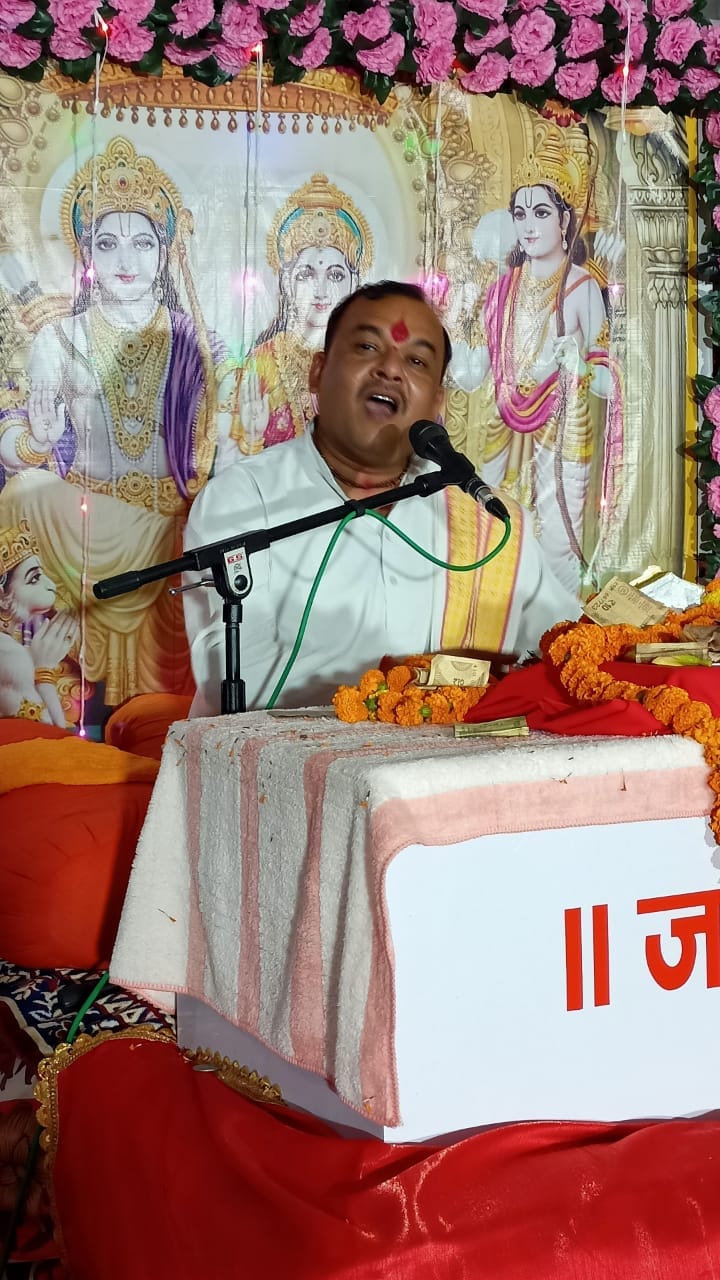 Narrated the incident of Ram's exile and Kevat dialogue