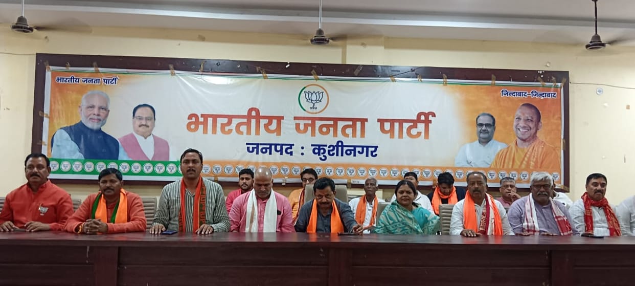 Indi alliance is trying to save its family: Shakuntala