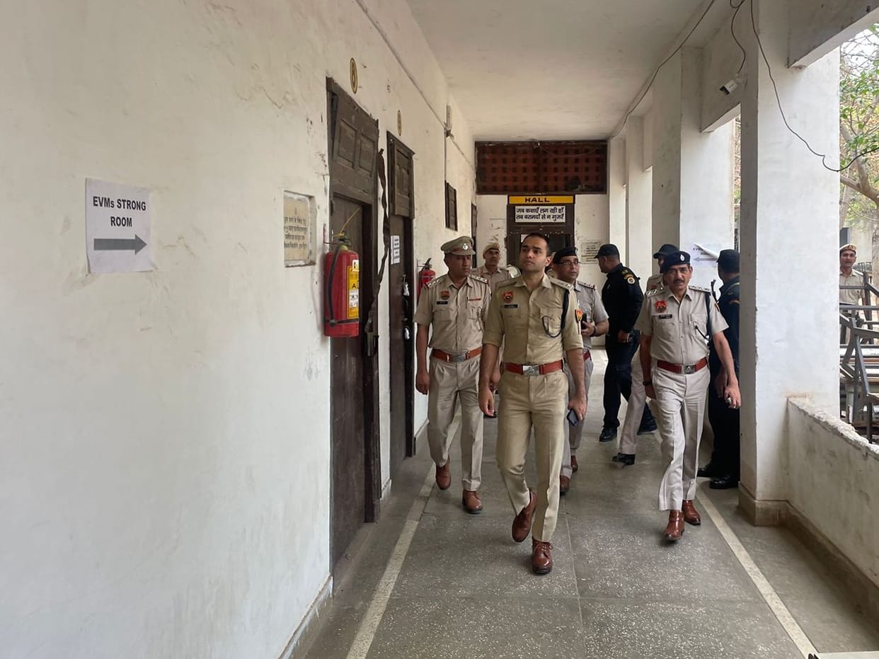 Superintendent of Police inspected Mahendragarh Strong Room