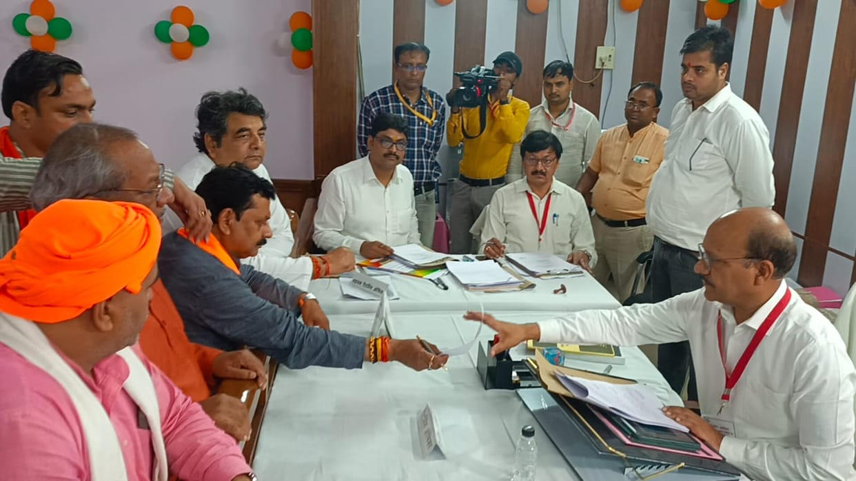 Kushinagar parliamentary seat: BJP candidate filed nomination on the first day