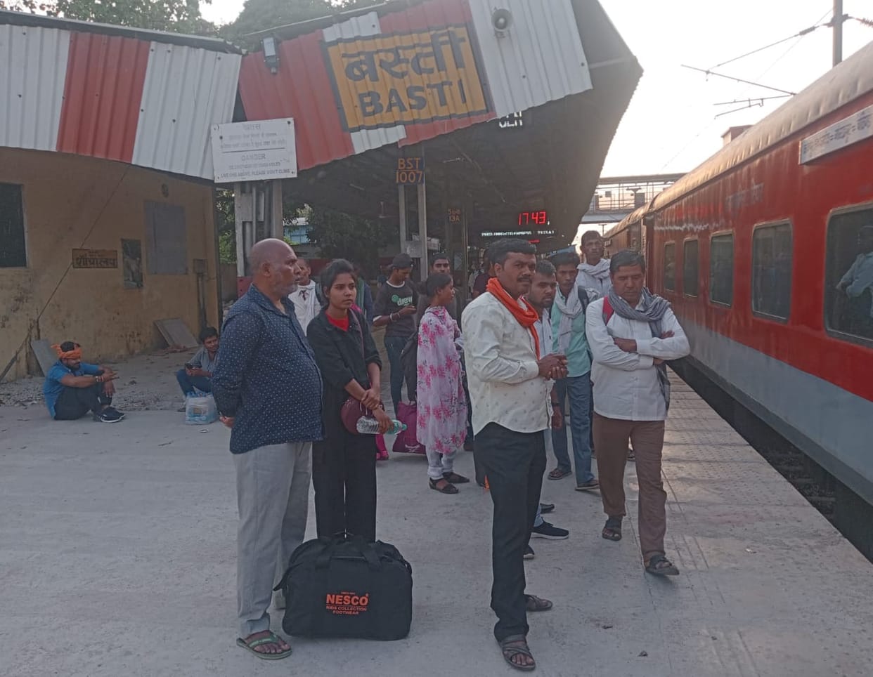 Amarnath Express arrived 29 hours late