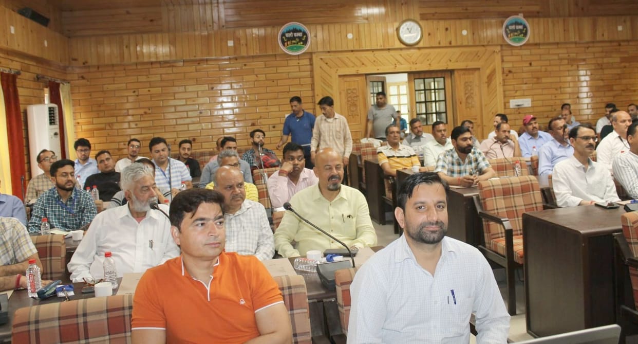 Voters should get all possible facilities in polling stations: Chauhan