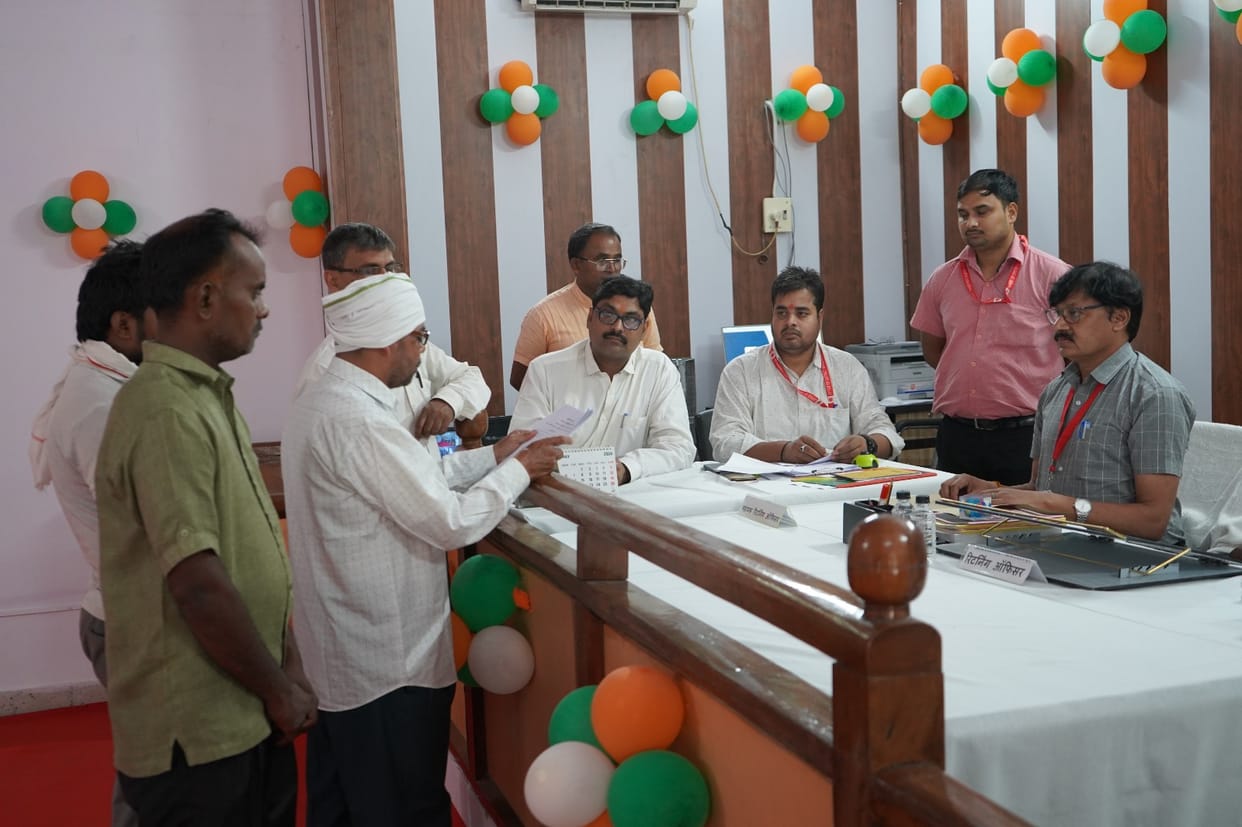 Apna Dal United candidate filed nomination, three took papers