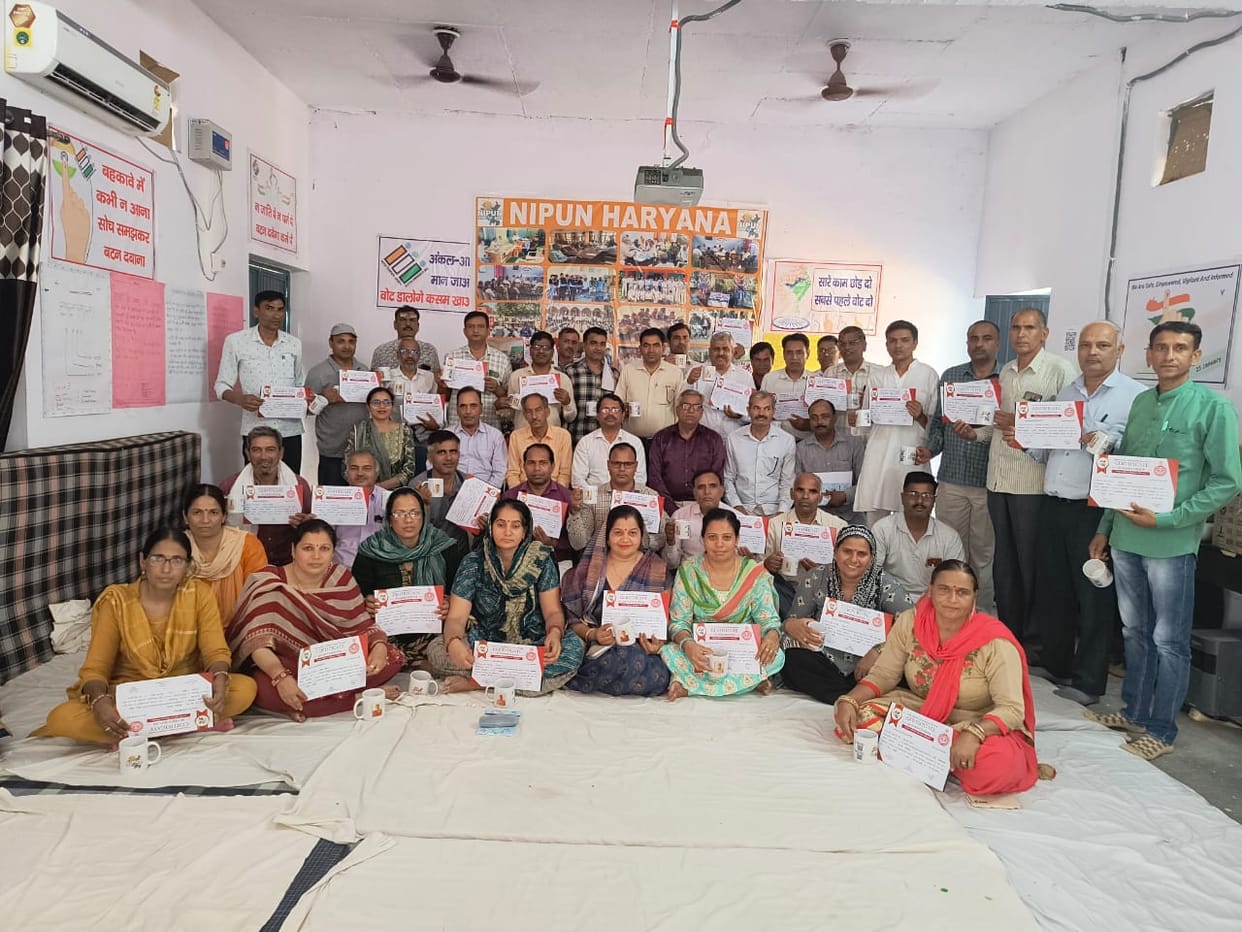 Gave training to 40 teachers under FLN