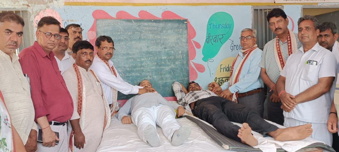 40 people donated blood