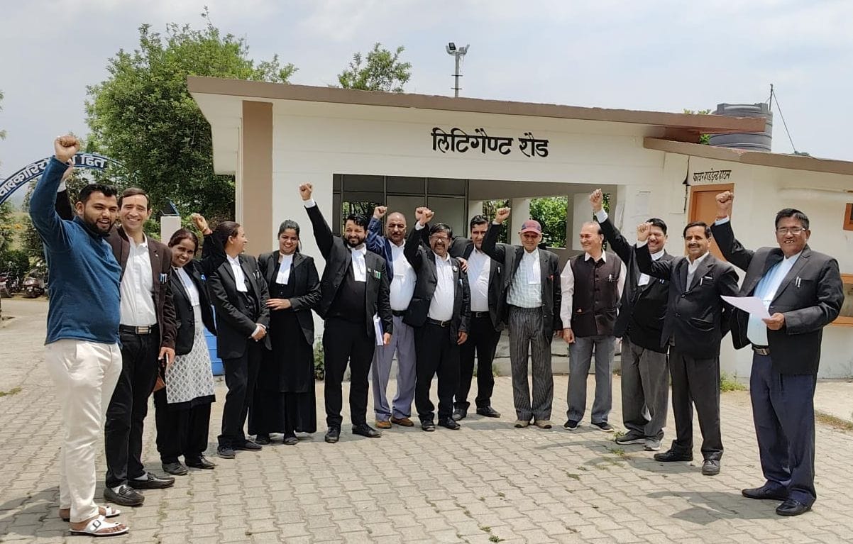 Protest against shifting of bench from High Court to Rishikesh