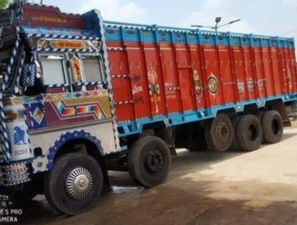 Ujjain News When he did not get commission young man stole the truck arrested by location