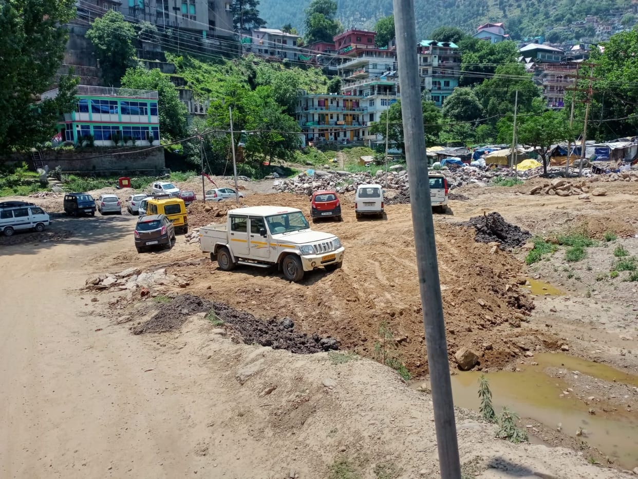 Khori Ropa temporary parking is not safe