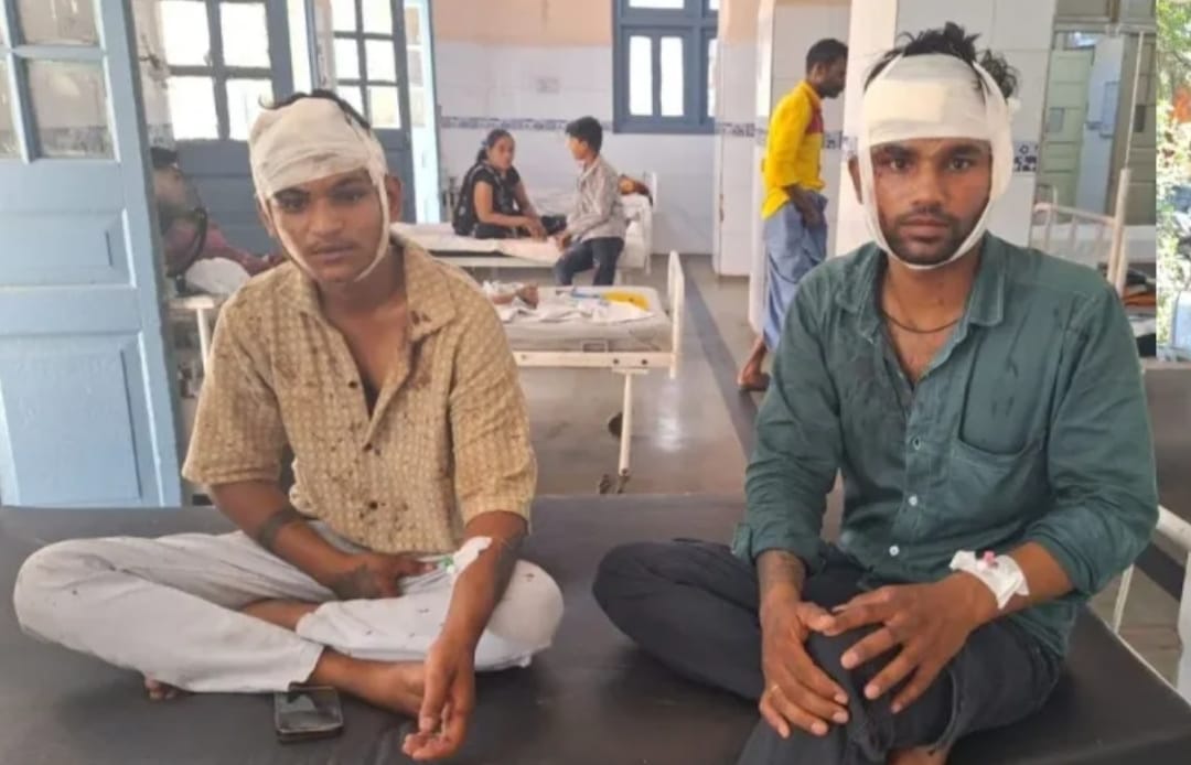 The brothers who had gone to attend Mann's program were attacked with knives.