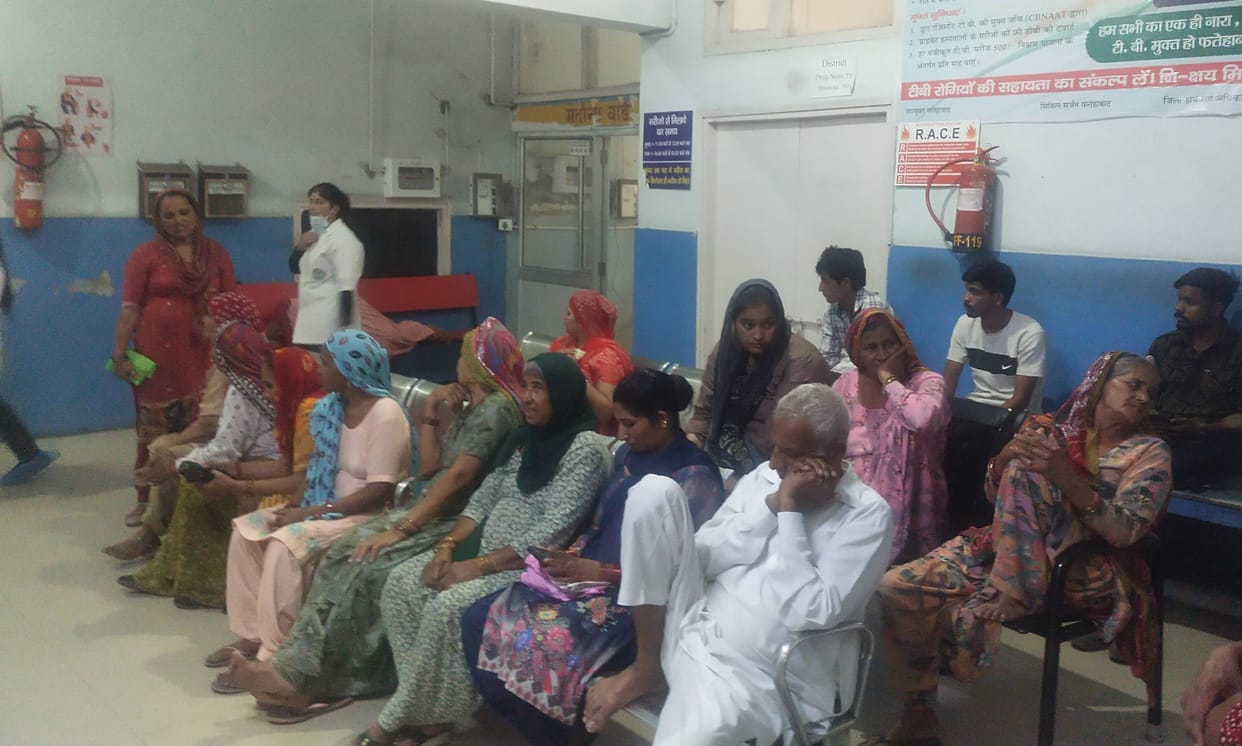 Delhi: Problems will increase in Delhi government hospitals from July 1