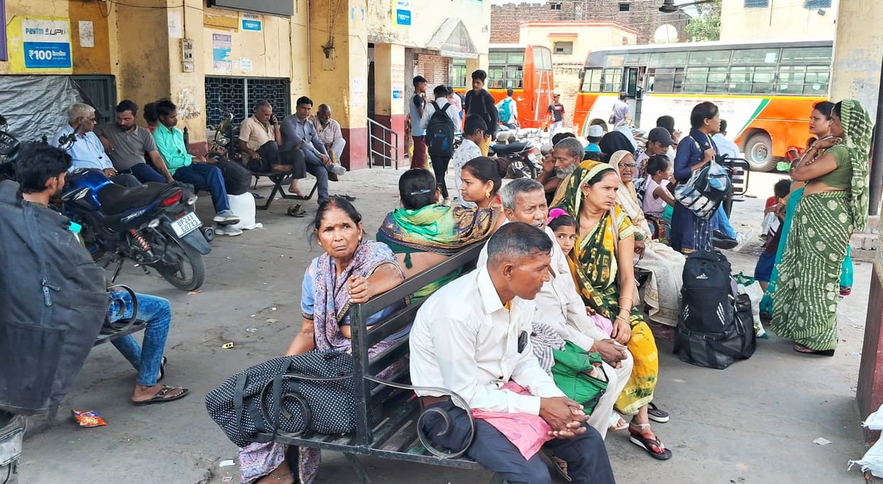 52 buses used for elections, transport system deteriorated on all routes