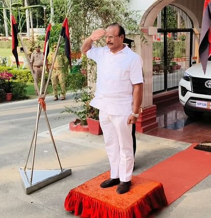 Ayodhya News: Tripura Governor arrives to see Ramlala Governor of Tripura arrived to see Ramlala
