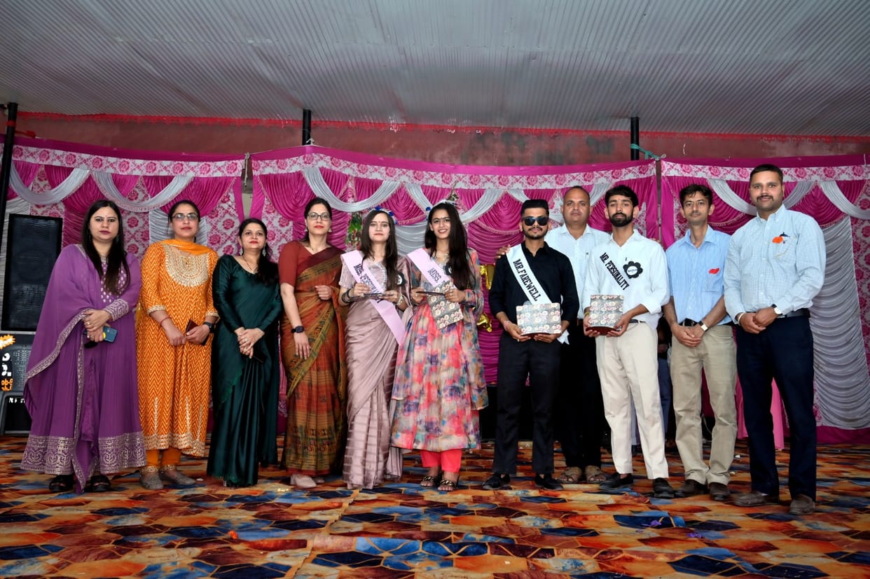 Vatika became Miss and Hrithik became Mr. Farewell