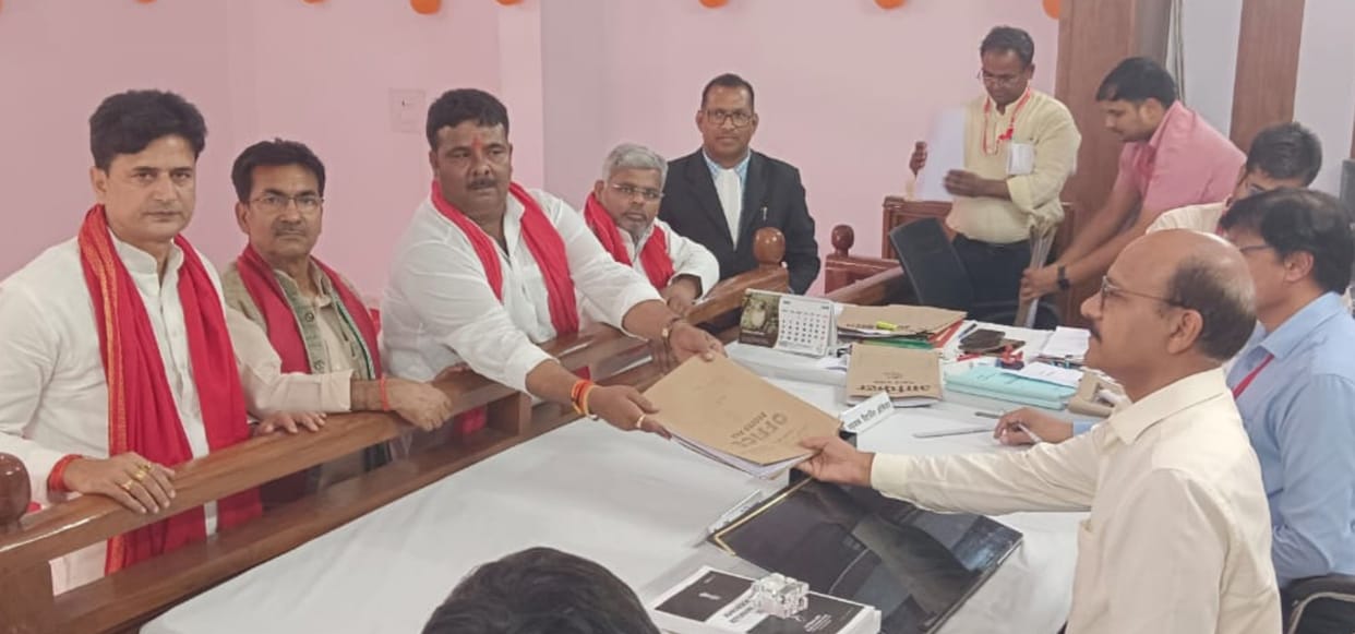 Four people including SP candidate filed nomination