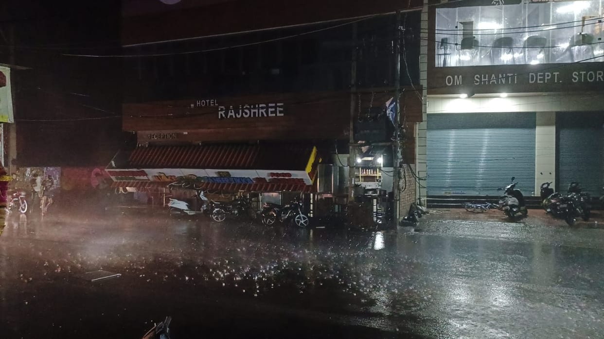 Drizzle with storm, trees fell, power cut due to breaking of poles