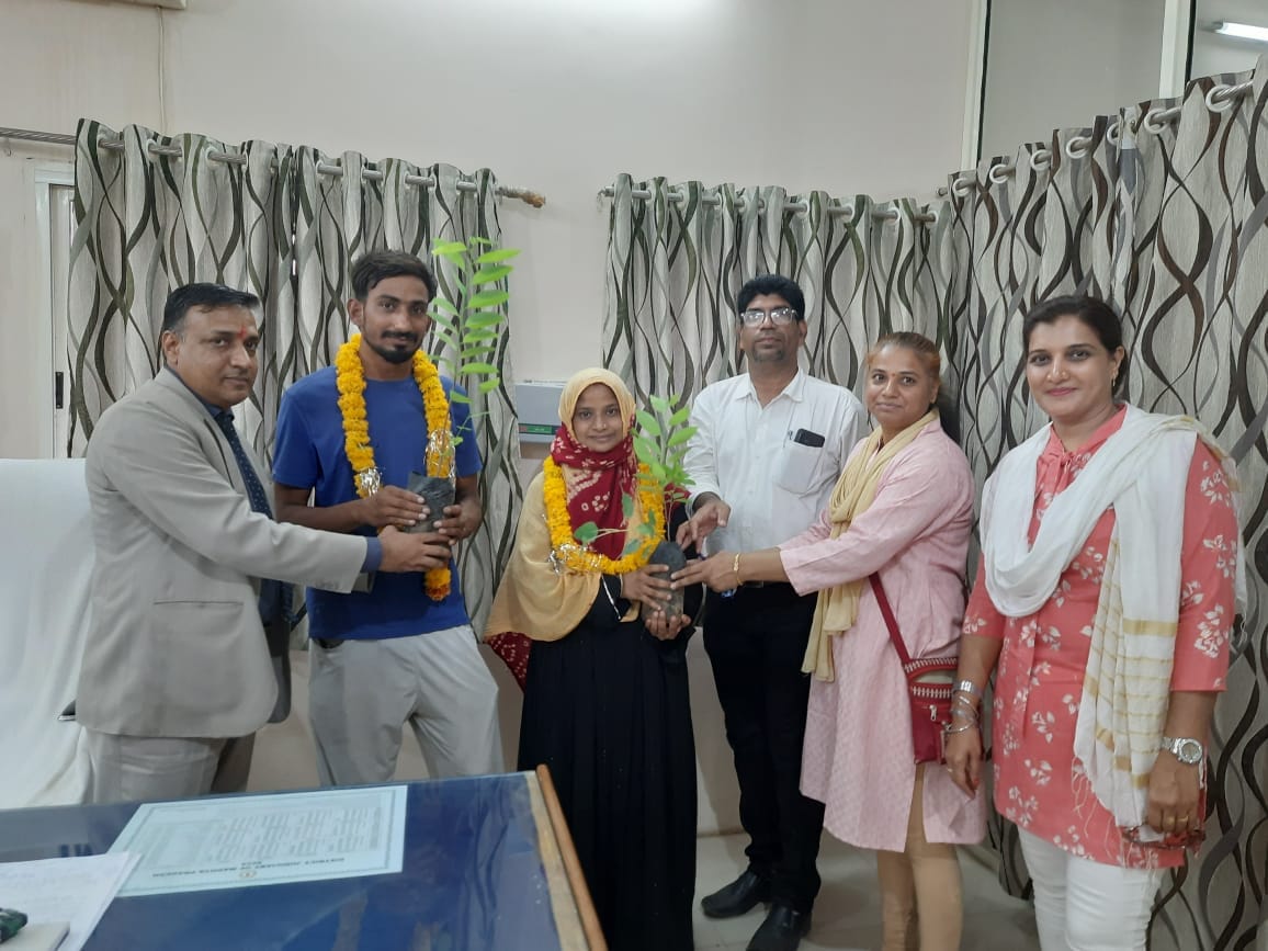 Barwani News : 821 cases resolved in National Lok Adalat  Rs. 6 crores recovered
