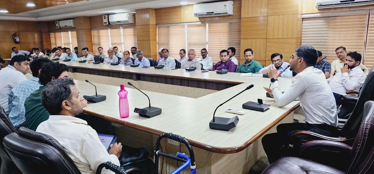 On the poll dashboard web portal, the general public will also be able to get updates of every moment