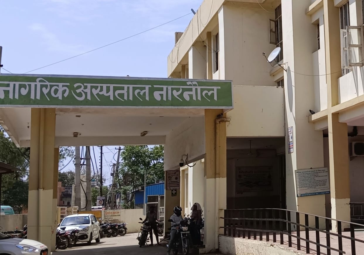 Bachchon ki aankhon ko lagi mobile ki nazar
