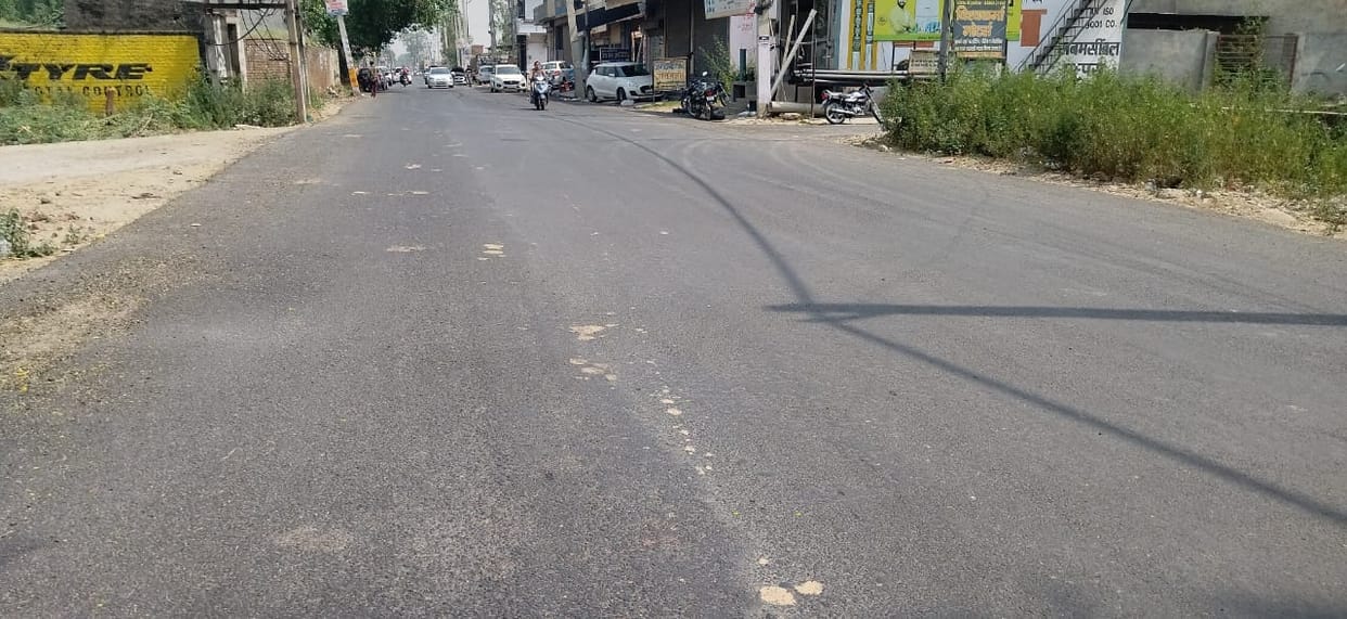 Millions spent in construction, yet it is difficult to pass through the roads