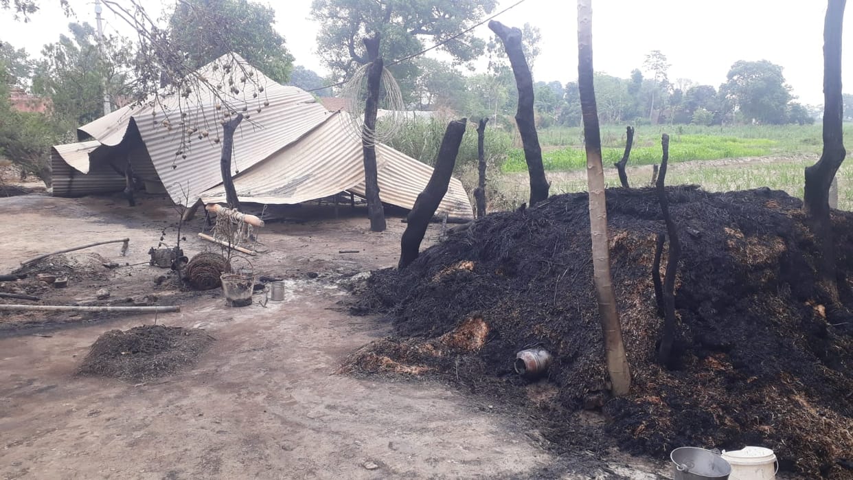 Two huts burnt, one cattle died, villager also burnt