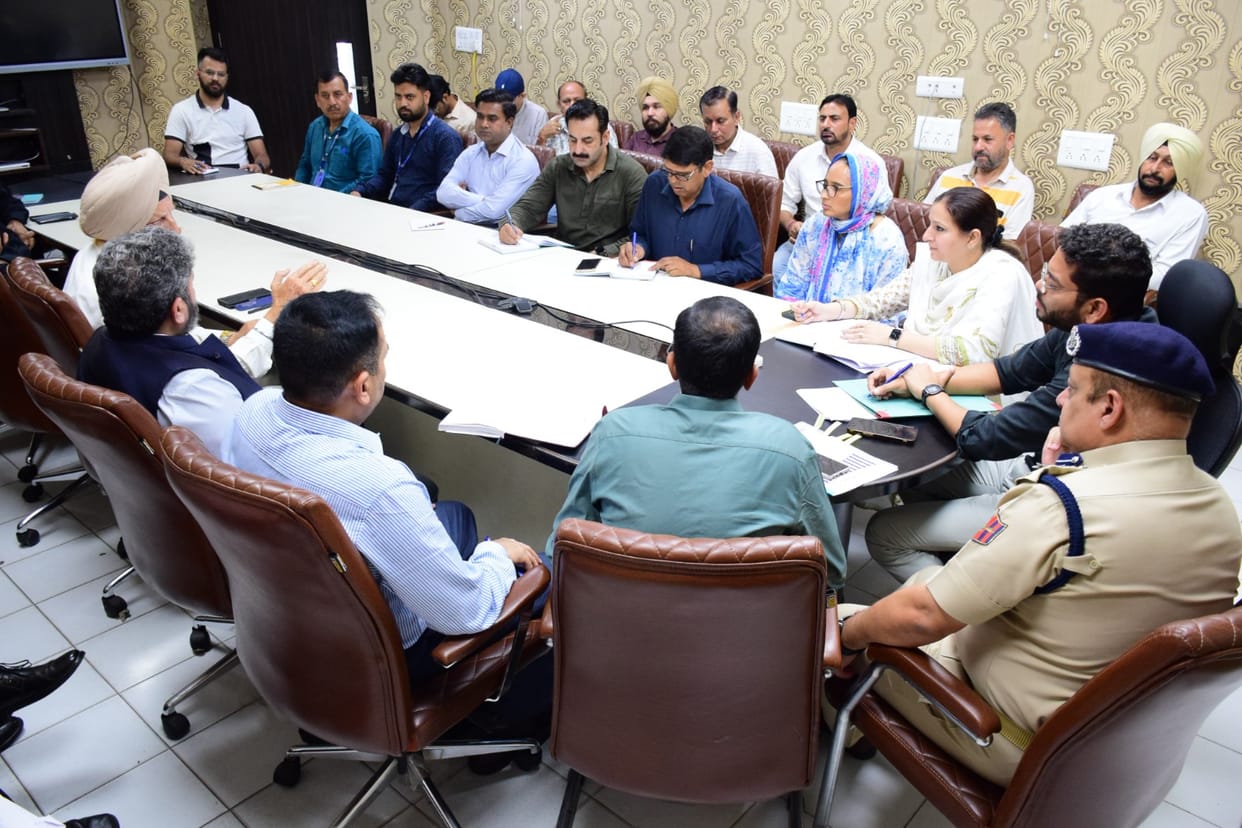 DC Held Meeting with Private Schools Principals