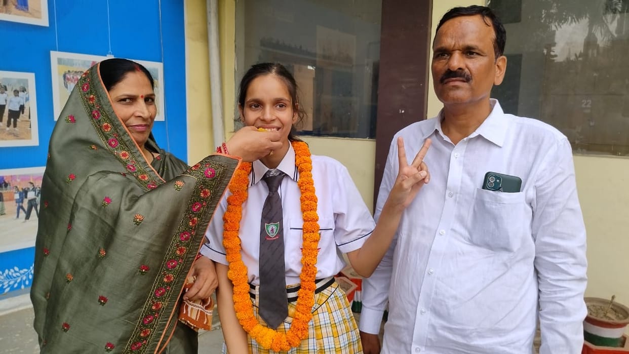 Both toppers want to serve the country by becoming IAS and doctor