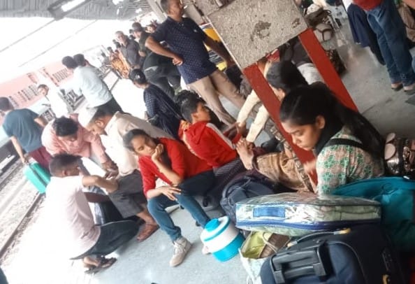 Delay in trains is not stopping