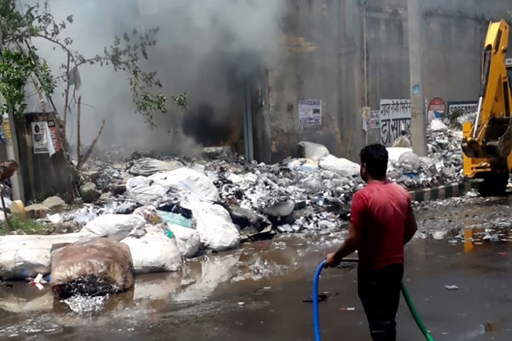 PVC packing material kept outside the factory burnt due to fire