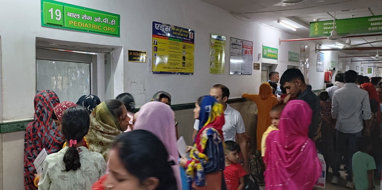 Patients gathered in civil hospital