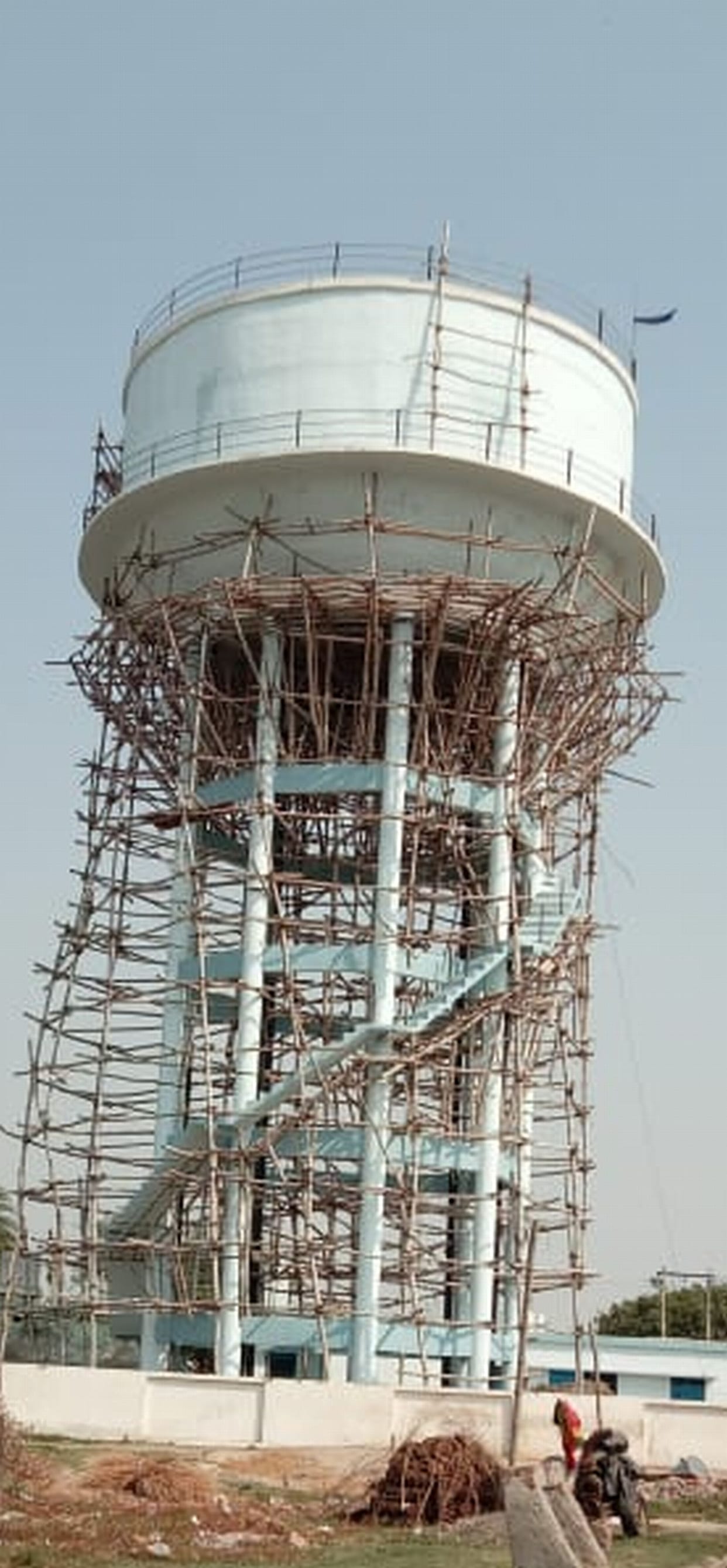 Kachhla and Sahaswan residents will start getting water from pipeline from July