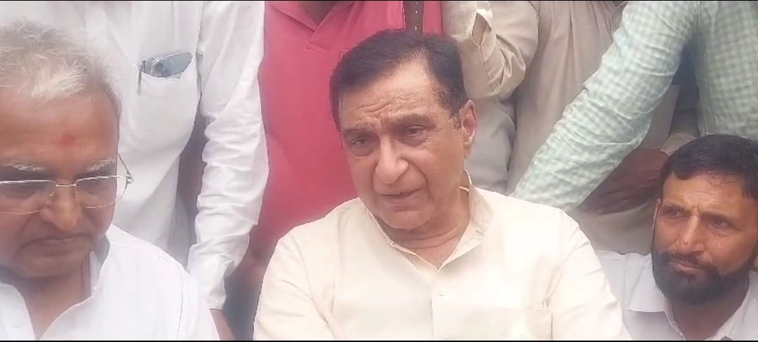 Haryana Elections: Seeing rebellion in BJP, Congress is playing safe game