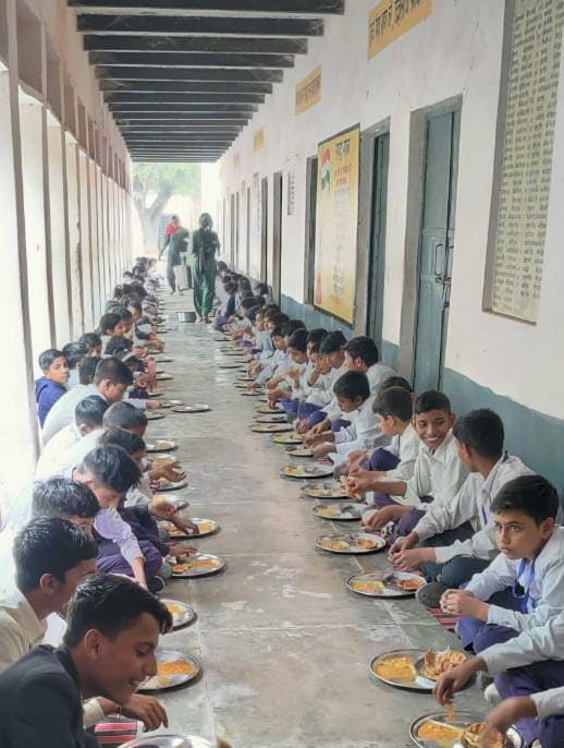 637 mid-day meal cooks will get training in making delicious dishes.