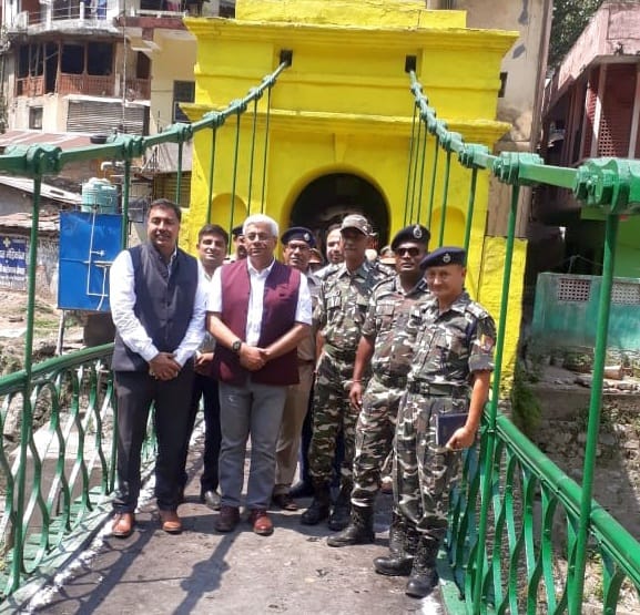 Special Secretary Customs inspected Jhulaghat post