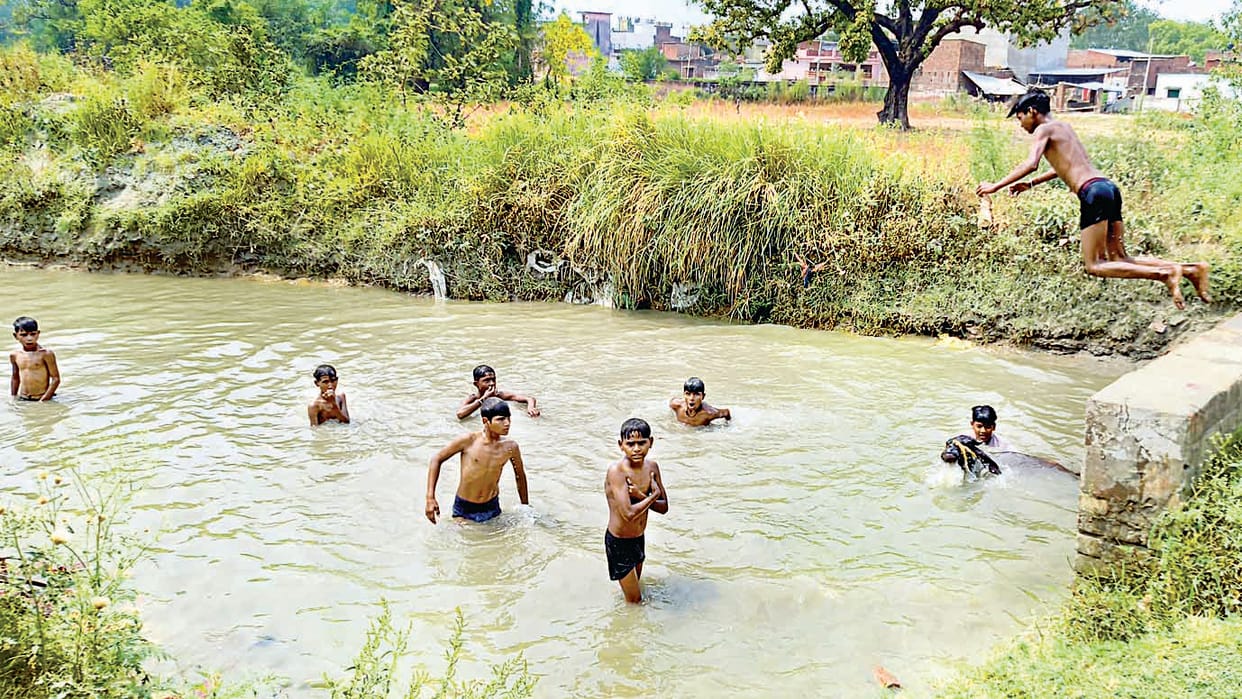 Heat and humidity made us miserable, mercury reached 41.3