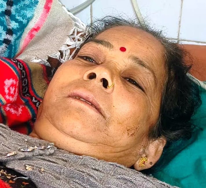 Cow hits woman with its horn in stomach, seriously injured