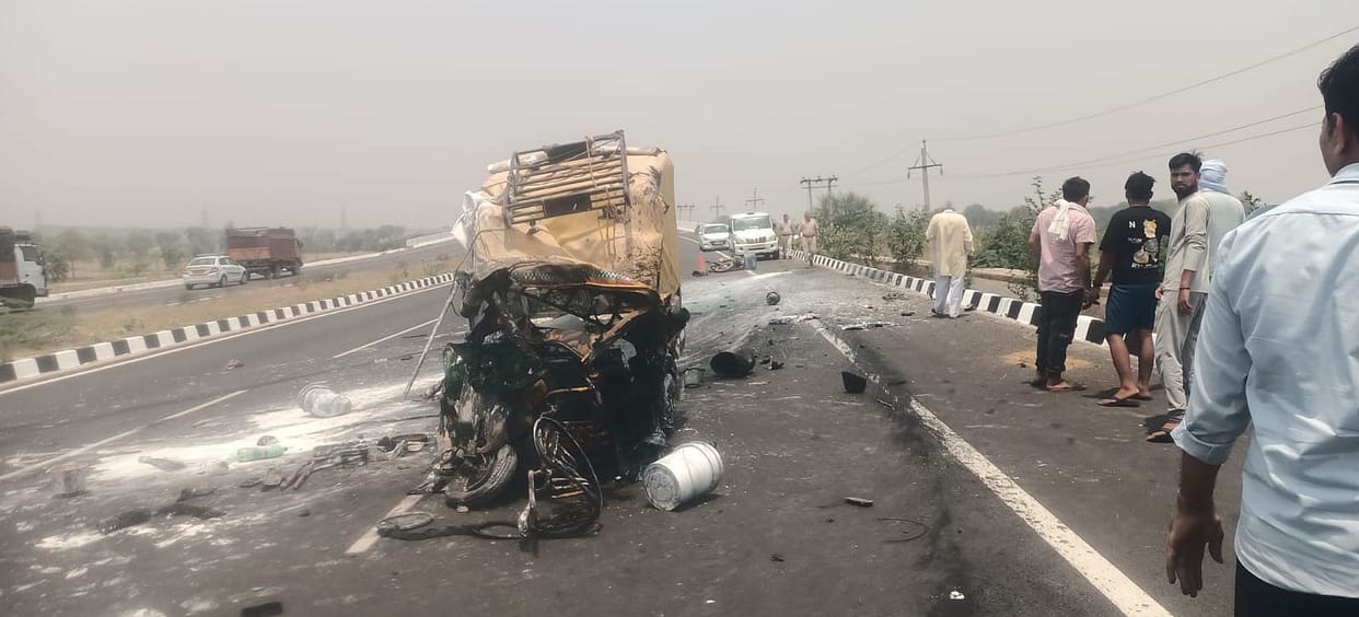 Uncontrolled car hits auto, six injured
