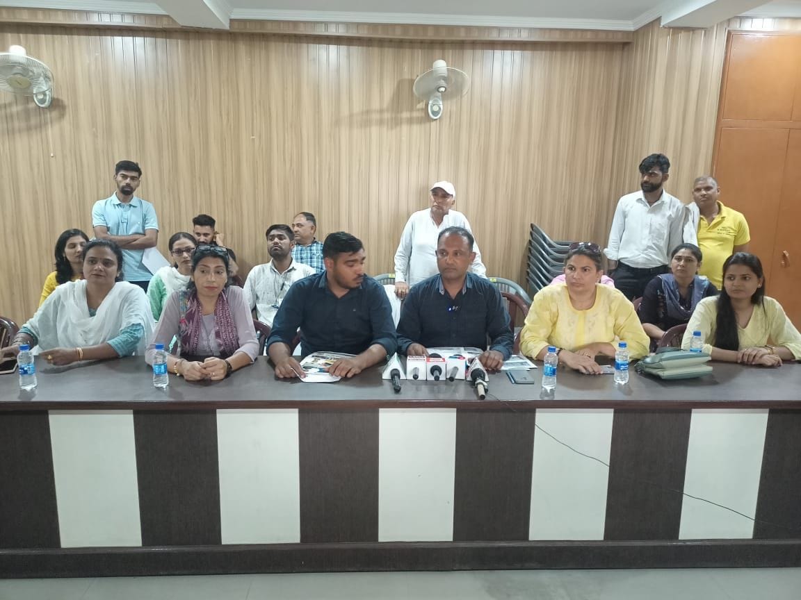 Ultimatum given to government till 22nd May to complete TGT recruitment