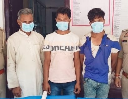 The uncle who murdered his nephew was arrested along with his two sons.