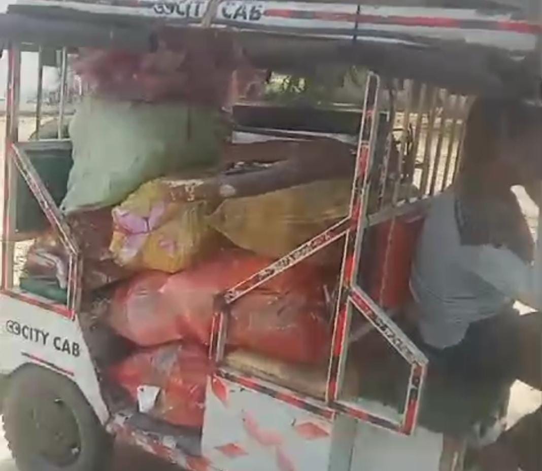 Video of carrying books on e-rickshaw goes viral, creates ruckus
