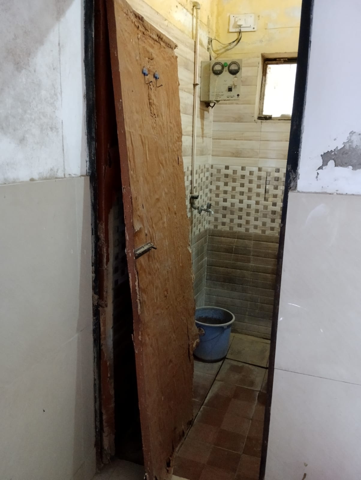 Within ten years, cracks appeared in the wall of Ayush wing, door broke