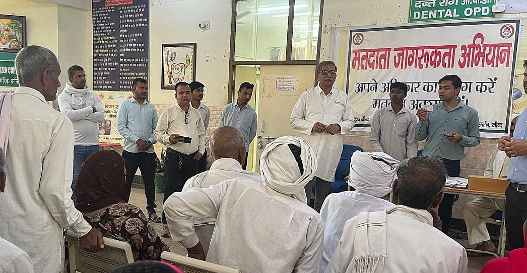 Smoking prohibited at polling booths on voting day