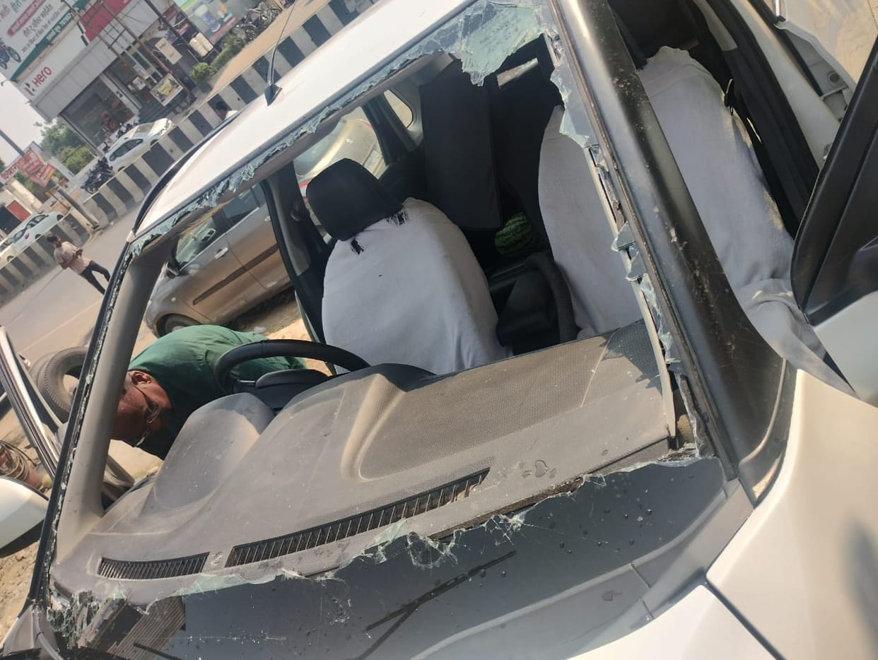 Retired Inspector of Haryana Police assaulted, car vandalized
