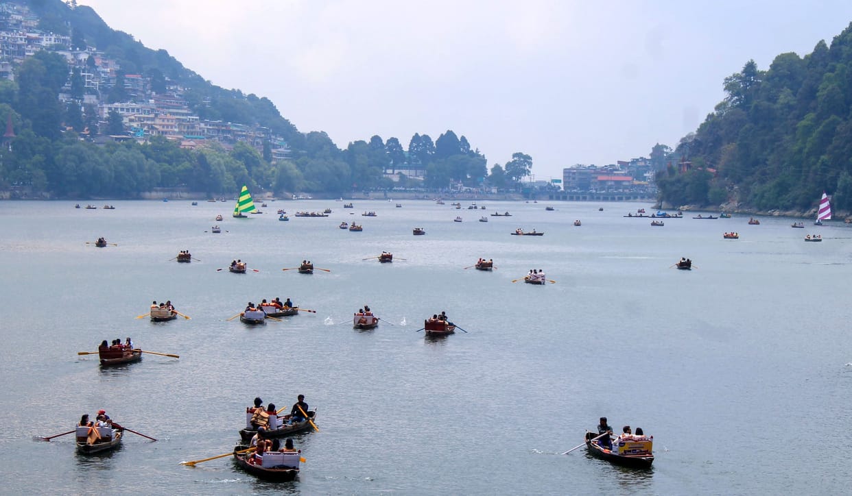 Municipal administration did not wake up even after the sailing boat capsized in Naini Lake
